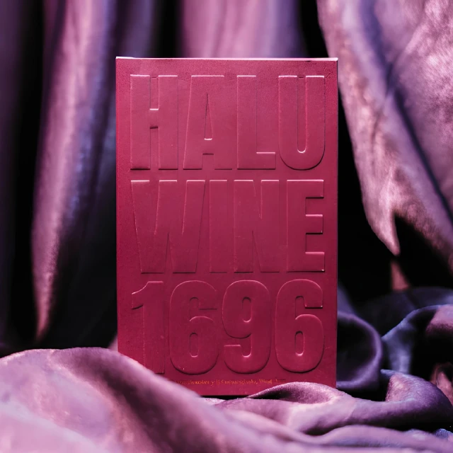 Halu Wine 1696