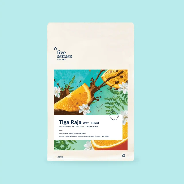 Tiga Raja, Wet Hulled